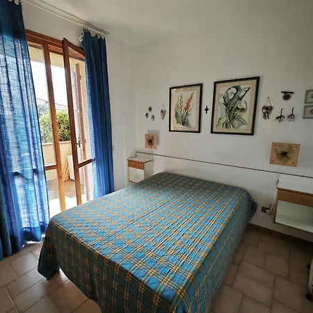 L12 Con Posto Auto Apartmán *
